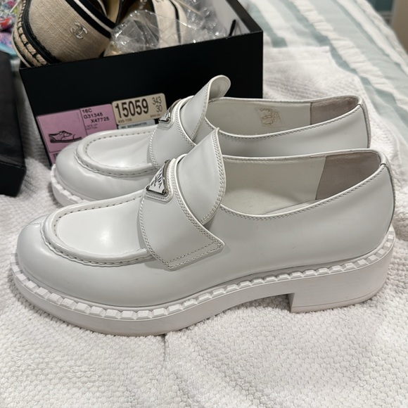 White Prada loafers size 40 - Picture 7 of 11